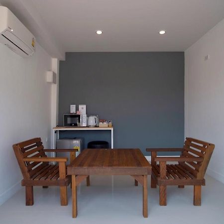 Bhive Hotel Nakhon Phanom Exterior photo