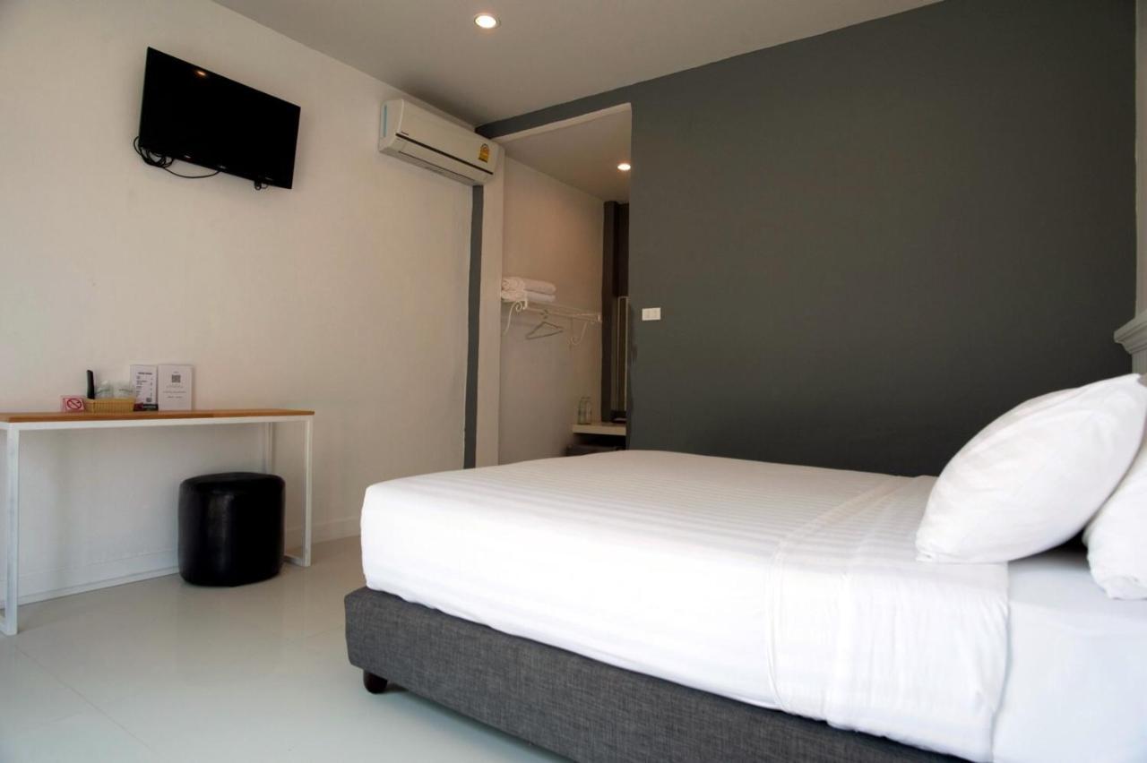 Bhive Hotel Nakhon Phanom Exterior photo