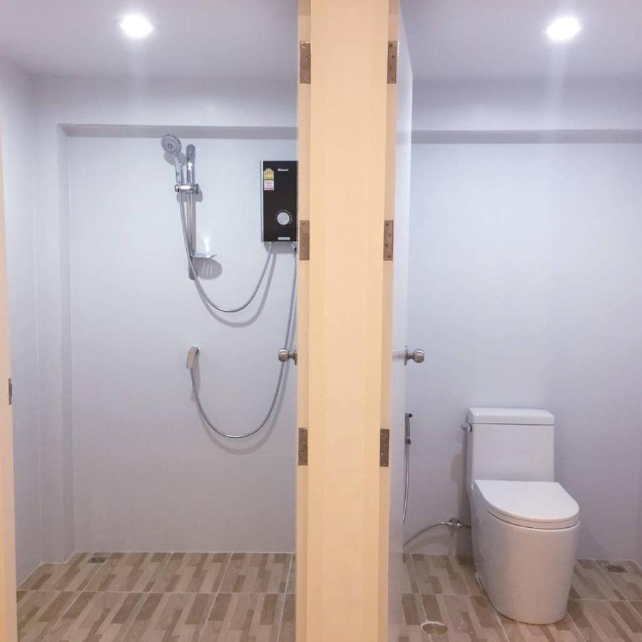 Bhive Hotel Nakhon Phanom Exterior photo